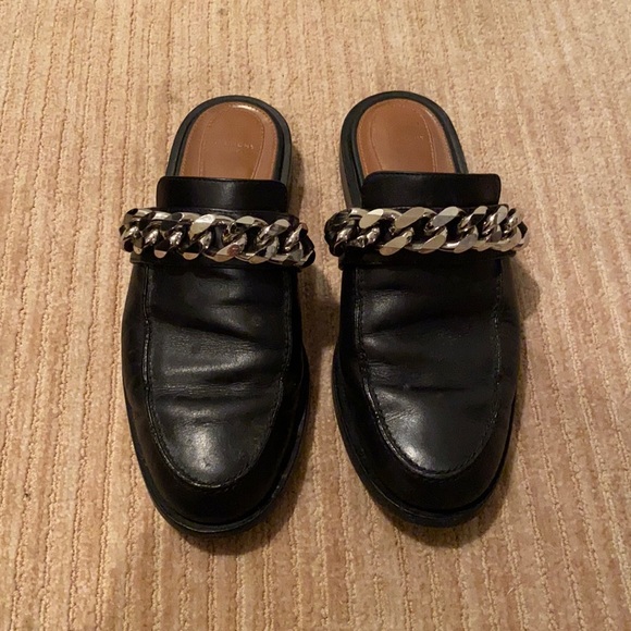 Authentic Givenchy black leather slides - Picture 1 of 5